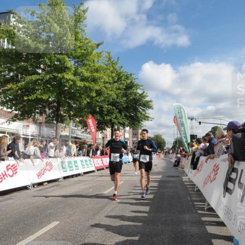 15.09.2024 - PSD Bank Halbmarathon Miley Keyser http://msf.ph/oto/7089760 15.09.2024 12:01:15 Ziel 1631, 1695, 1732, 1755, 1899, 1971, 2236, 2237, 2682, 2710, 2772, 2805, 2824, 2843, 2952, 2964, 3176, 3190 meine-sportfotos.de