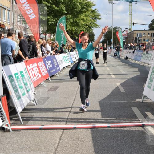 15.09.2024 - PSD Bank Halbmarathon Strokosch-Dieckow http://msf.ph/oto/7089771 15.09.2024 12:41:29 Ziel 1845, 1910, 3444, 3462 meine-sportfotos.de