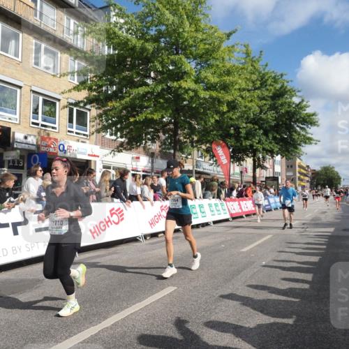 15.09.2024 - PSD Bank Halbmarathon Miley Keyser http://msf.ph/oto/7089781 15.09.2024 12:01:18 Ziel 1631, 1695, 1710, 1755, 1971, 2236, 2237, 2682, 2710, 2805, 2843, 2952, 2964, 3176, 3190 meine-sportfotos.de