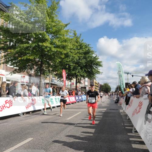 15.09.2024 - PSD Bank Halbmarathon Miley Keyser http://msf.ph/oto/7089809 15.09.2024 12:01:24 Ziel 1631, 1695, 1710, 1804, 1971, 2010, 2236, 2237, 2329, 2506, 2682, 2710, 2805, 2843, 2964, 3176, 3190, 3195 meine-sportfotos.de