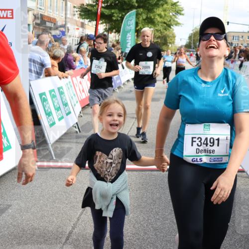 15.09.2024 - PSD Bank Halbmarathon Strokosch-Dieckow http://msf.ph/oto/7089814 15.09.2024 12:29:27 Ziel 2073, 2075, 2089, 2362, 2451, 3057, 3129, 3247, 3266, 3287, 3325, 3401, 3491 meine-sportfotos.de