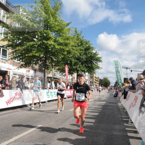 15.09.2024 - PSD Bank Halbmarathon Miley Keyser http://msf.ph/oto/7089817 15.09.2024 12:01:24 Ziel 1631, 1695, 1710, 1804, 1971, 2010, 2236, 2237, 2329, 2506, 2682, 2710, 2805, 2843, 2964, 3176, 3190, 3195 meine-sportfotos.de