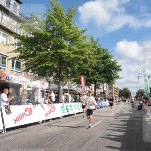 15.09.2024 - PSD Bank Halbmarathon Miley Keyser http://msf.ph/oto/7089837 15.09.2024 12:01:29 Ziel 1523, 1631, 1695, 1710, 1804, 1809, 1823, 1971, 2010, 2279, 2329, 2413, 2506, 2805, 2843, 3176, 3190, 3195 meine-sportfotos.de