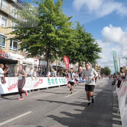 15.09.2024 - PSD Bank Halbmarathon Miley Keyser http://msf.ph/oto/7089872 15.09.2024 12:01:36 Ziel 1523, 1710, 1804, 1809, 1823, 1971, 2010, 2247, 2279, 2329, 2413, 2506, 2896, 2986, 3195 meine-sportfotos.de