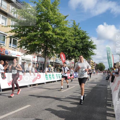 15.09.2024 - PSD Bank Halbmarathon Miley Keyser http://msf.ph/oto/7089873 15.09.2024 12:01:36 Ziel 1523, 1710, 1804, 1809, 1823, 1971, 2010, 2247, 2279, 2329, 2413, 2506, 2896, 2986, 3195 meine-sportfotos.de