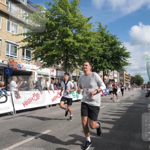 15.09.2024 - PSD Bank Halbmarathon Miley Keyser http://msf.ph/oto/7089876 15.09.2024 12:01:36 Ziel 1523, 1710, 1804, 1809, 1823, 1971, 2010, 2247, 2279, 2329, 2413, 2506, 2896, 2986, 3195 meine-sportfotos.de