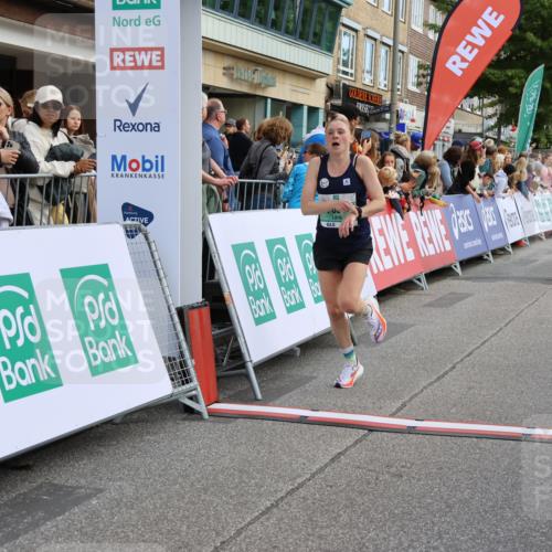 15.09.2024 - PSD Bank Halbmarathon Strokosch-Dieckow http://msf.ph/oto/7089922 15.09.2024 11:22:41 Ziel 423, 432, 593, 641, 666, 681, 685, 823, 824, 1473 meine-sportfotos.de