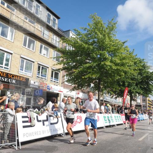 15.09.2024 - PSD Bank Halbmarathon Miley Keyser http://msf.ph/oto/7089929 15.09.2024 12:01:48 Ziel 1427, 1523, 1663, 1809, 1879, 2247, 2279, 2882, 2896, 2986, 2990, 3484 meine-sportfotos.de