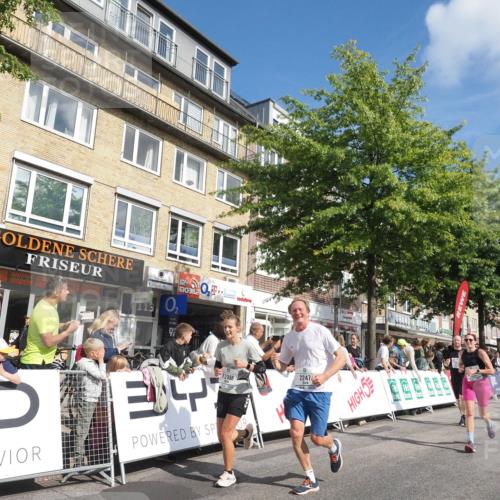 15.09.2024 - PSD Bank Halbmarathon Miley Keyser http://msf.ph/oto/7089931 15.09.2024 12:01:48 Ziel 1427, 1523, 1663, 1809, 1879, 2247, 2279, 2882, 2896, 2986, 2990, 3484 meine-sportfotos.de