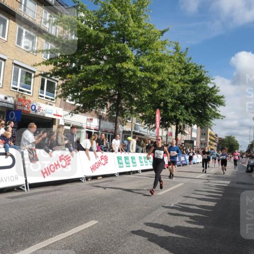 15.09.2024 - PSD Bank Halbmarathon Miley Keyser http://msf.ph/oto/7089978 15.09.2024 12:02:00 Ziel 1427, 1529, 1663, 1879, 2012, 2736, 2740, 2792, 2882, 2909, 2927, 2990, 2992, 3212, 3484 meine-sportfotos.de