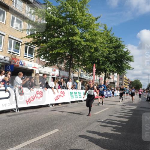 15.09.2024 - PSD Bank Halbmarathon Miley Keyser http://msf.ph/oto/7089979 15.09.2024 12:02:00 Ziel 1427, 1529, 1663, 1879, 2012, 2736, 2740, 2792, 2882, 2909, 2927, 2990, 2992, 3212, 3484 meine-sportfotos.de