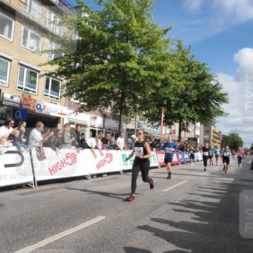 15.09.2024 - PSD Bank Halbmarathon Miley Keyser http://msf.ph/oto/7089983 15.09.2024 12:02:00 Ziel 1427, 1529, 1663, 1879, 2012, 2736, 2740, 2792, 2882, 2909, 2927, 2990, 2992, 3212, 3484 meine-sportfotos.de