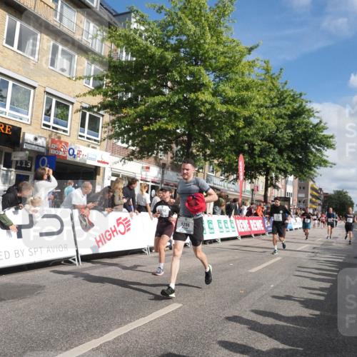 15.09.2024 - PSD Bank Halbmarathon Miley Keyser http://msf.ph/oto/7090057 15.09.2024 12:02:13 Ziel 1286, 1310, 1779, 1826, 1906, 1963, 2012, 2026, 2069, 2159, 2736, 2740, 2754, 2792, 2909, 2927, 2992, 3212 meine-sportfotos.de