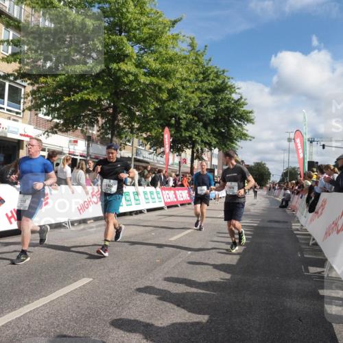 15.09.2024 - PSD Bank Halbmarathon Miley Keyser http://msf.ph/oto/7090083 15.09.2024 12:02:17 Ziel 1286, 1310, 1779, 1826, 1906, 1963, 2012, 2026, 2069, 2159, 2180, 2200, 2754, 3172, 3212 meine-sportfotos.de