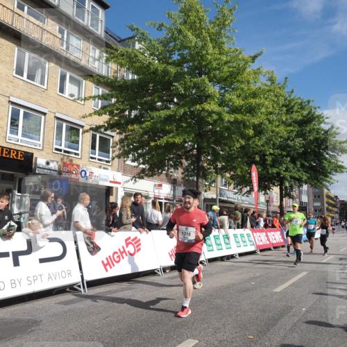 15.09.2024 - PSD Bank Halbmarathon Miley Keyser http://msf.ph/oto/7090097 15.09.2024 12:02:22 Ziel 1286, 1310, 1779, 1826, 1906, 1963, 2026, 2069, 2159, 2180, 2200, 2245, 2754, 2800, 3172, 3212, 3522 meine-sportfotos.de