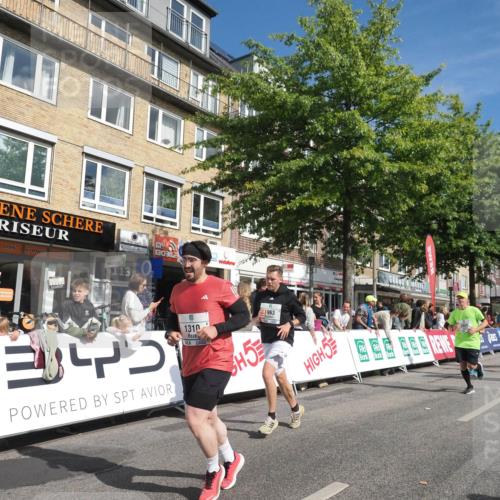 15.09.2024 - PSD Bank Halbmarathon Miley Keyser http://msf.ph/oto/7090101 15.09.2024 12:02:23 Ziel 1286, 1310, 1779, 1826, 1906, 1963, 2026, 2069, 2159, 2180, 2200, 2245, 2754, 2800, 3172, 3522 meine-sportfotos.de