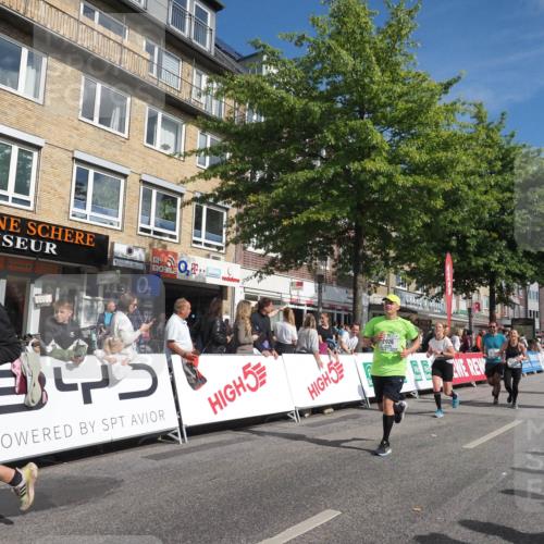 15.09.2024 - PSD Bank Halbmarathon Miley Keyser http://msf.ph/oto/7090109 15.09.2024 12:02:24 Ziel 1310, 1779, 1826, 1906, 1963, 2026, 2069, 2159, 2180, 2200, 2245, 2754, 2800, 3172, 3522 meine-sportfotos.de