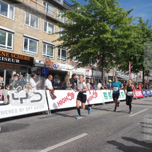 15.09.2024 - PSD Bank Halbmarathon Miley Keyser http://msf.ph/oto/7090118 15.09.2024 12:02:25 Ziel 1310, 1779, 1826, 1906, 1963, 2026, 2069, 2159, 2180, 2200, 2245, 2754, 2800, 3172, 3369, 3522 meine-sportfotos.de