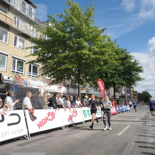 15.09.2024 - PSD Bank Halbmarathon Miley Keyser http://msf.ph/oto/7090140 15.09.2024 12:02:32 Ziel 1310, 1551, 1963, 2026, 2180, 2200, 2245, 2754, 2800, 3172, 3369, 3522 meine-sportfotos.de