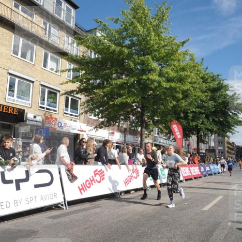 15.09.2024 - PSD Bank Halbmarathon Miley Keyser http://msf.ph/oto/7090143 15.09.2024 12:02:32 Ziel 1310, 1551, 1963, 2026, 2180, 2200, 2245, 2754, 2800, 3172, 3369, 3522 meine-sportfotos.de