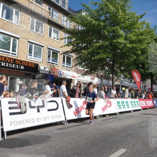 15.09.2024 - PSD Bank Halbmarathon Miley Keyser http://msf.ph/oto/7090150 15.09.2024 12:02:34 Ziel 1551, 2180, 2200, 2245, 2754, 2800, 3172, 3369, 3522 meine-sportfotos.de