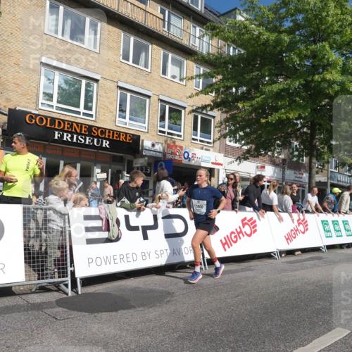 15.09.2024 - PSD Bank Halbmarathon Miley Keyser http://msf.ph/oto/7090155 15.09.2024 12:02:35 Ziel 1551, 2180, 2200, 2245, 2754, 2800, 3172, 3369, 3522 meine-sportfotos.de
