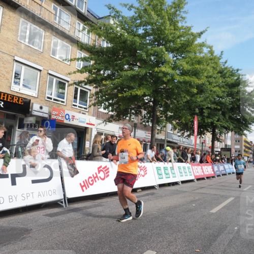 15.09.2024 - PSD Bank Halbmarathon Miley Keyser http://msf.ph/oto/7090172 15.09.2024 12:02:49 Ziel 1420, 1466, 1551, 2544 meine-sportfotos.de