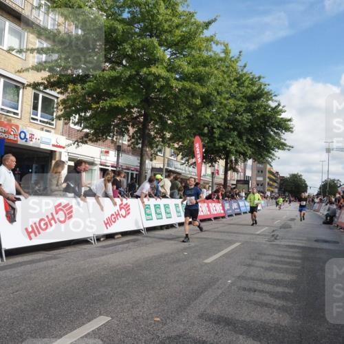 15.09.2024 - PSD Bank Halbmarathon Miley Keyser http://msf.ph/oto/7090239 15.09.2024 12:03:11 Ziel 1658, 1722, 1740, 2037, 2060, 2155, 2417, 2548, 2764, 3011 meine-sportfotos.de
