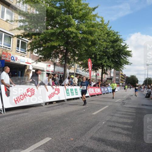 15.09.2024 - PSD Bank Halbmarathon Miley Keyser http://msf.ph/oto/7090240 15.09.2024 12:03:11 Ziel 1658, 1722, 1740, 2037, 2060, 2155, 2417, 2548, 2764, 3011 meine-sportfotos.de