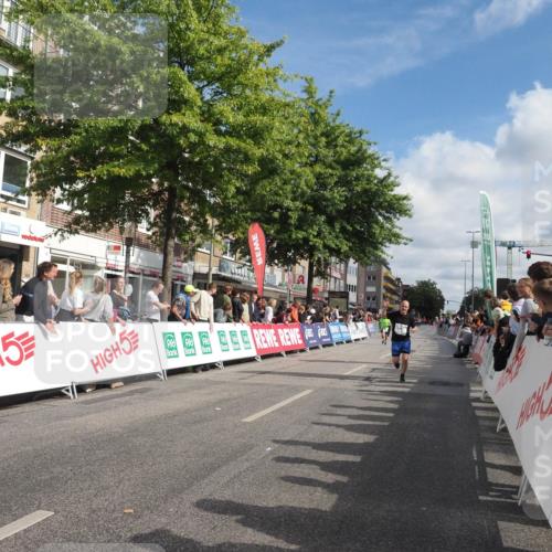 15.09.2024 - PSD Bank Halbmarathon Miley Keyser http://msf.ph/oto/7090258 15.09.2024 12:03:14 Ziel 1658, 1722, 1740, 2037, 2060, 2155, 2417, 2548, 2759, 2764, 3011 meine-sportfotos.de