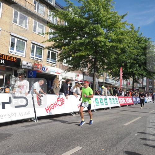15.09.2024 - PSD Bank Halbmarathon Miley Keyser http://msf.ph/oto/7090278 15.09.2024 12:03:21 Ziel 1740, 1944, 2037, 2062, 2417, 2548, 2759, 3056 meine-sportfotos.de