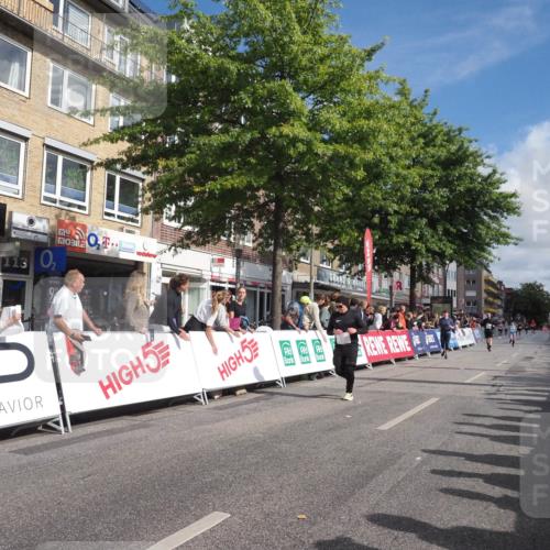 15.09.2024 - PSD Bank Halbmarathon Miley Keyser http://msf.ph/oto/7090282 15.09.2024 12:03:23 Ziel 1944, 2062, 2417, 2548, 2759, 3056 meine-sportfotos.de