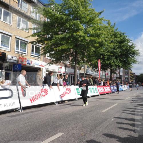 15.09.2024 - PSD Bank Halbmarathon Miley Keyser http://msf.ph/oto/7090285 15.09.2024 12:03:24 Ziel 1944, 2062, 2417, 2548, 2759, 3056 meine-sportfotos.de