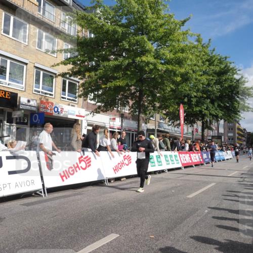 15.09.2024 - PSD Bank Halbmarathon Miley Keyser http://msf.ph/oto/7090287 15.09.2024 12:03:24 Ziel 1944, 2062, 2417, 2548, 2759, 3056 meine-sportfotos.de