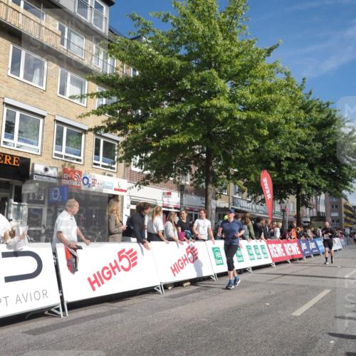 15.09.2024 - PSD Bank Halbmarathon Miley Keyser http://msf.ph/oto/7090289 15.09.2024 12:03:27 Ziel 1944, 2062, 2417, 2520, 2548, 2746, 2759, 3056 meine-sportfotos.de