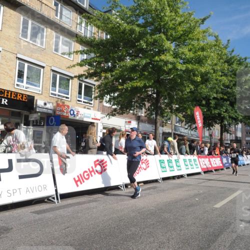 15.09.2024 - PSD Bank Halbmarathon Miley Keyser http://msf.ph/oto/7090298 15.09.2024 12:03:27 Ziel 1944, 2062, 2417, 2520, 2548, 2746, 2759, 3056 meine-sportfotos.de