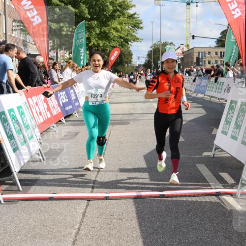 15.09.2024 - PSD Bank Halbmarathon Strokosch-Dieckow http://msf.ph/oto/7090342 15.09.2024 12:42:40 Ziel 2225, 2913, 2966, 3131, 3191, 3363 meine-sportfotos.de