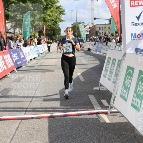 15.09.2024 - PSD Bank Halbmarathon Strokosch-Dieckow http://msf.ph/oto/7090360 15.09.2024 12:42:48 Ziel 2913, 2966, 3278 meine-sportfotos.de