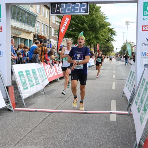 15.09.2024 - PSD Bank Halbmarathon Strokosch-Dieckow http://msf.ph/oto/7090376 15.09.2024 11:23:23 Ziel 650, 674, 683, 1022 meine-sportfotos.de