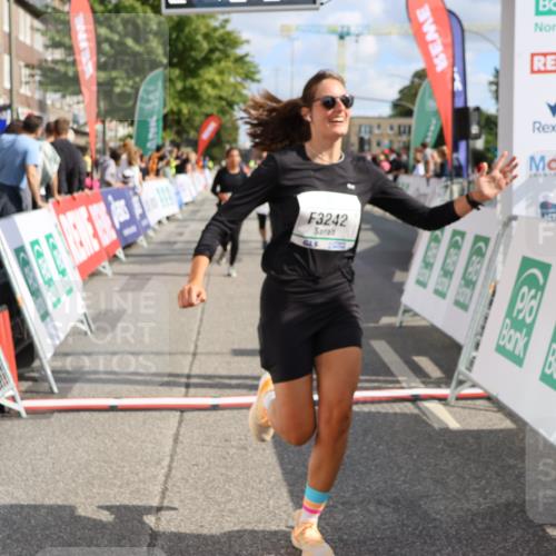 15.09.2024 - PSD Bank Halbmarathon Strokosch-Dieckow http://msf.ph/oto/7090388 15.09.2024 12:42:58 Ziel 2273, 3242, 3278, 3321, 3400 meine-sportfotos.de
