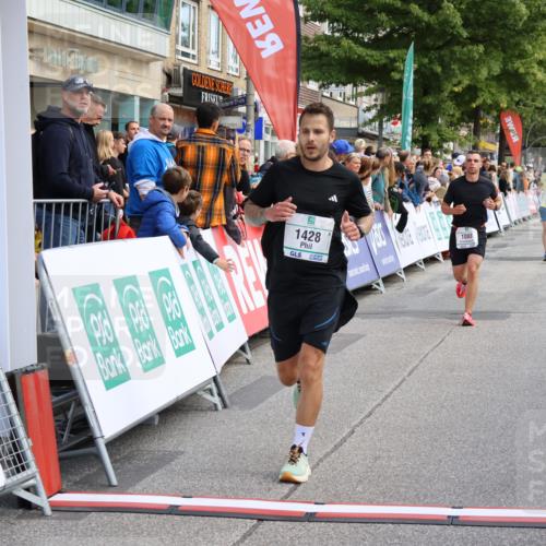 15.09.2024 - PSD Bank Halbmarathon Strokosch-Dieckow http://msf.ph/oto/7090391 15.09.2024 11:32:08 Ziel 695, 1030, 1088, 1345, 1402, 1428, 1432, 1465, 2685 meine-sportfotos.de