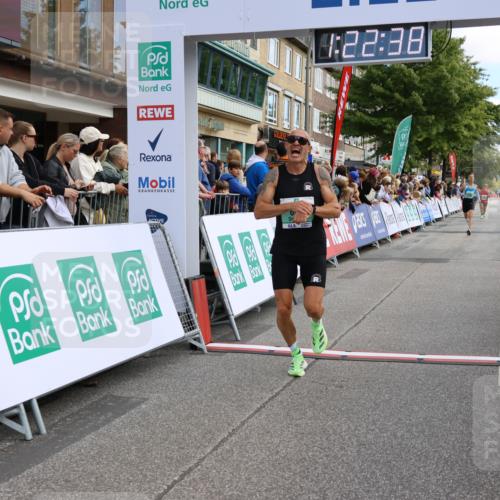 15.09.2024 - PSD Bank Halbmarathon Strokosch-Dieckow http://msf.ph/oto/7090412 15.09.2024 11:23:29 Ziel 650, 663, 674, 679, 683, 881, 1022 meine-sportfotos.de