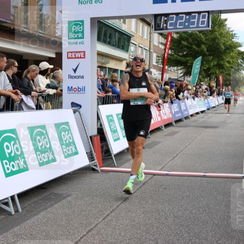 15.09.2024 - PSD Bank Halbmarathon Strokosch-Dieckow http://msf.ph/oto/7090420 15.09.2024 11:23:29 Ziel 650, 663, 674, 679, 683, 881, 1022 meine-sportfotos.de