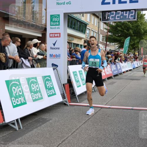 15.09.2024 - PSD Bank Halbmarathon Strokosch-Dieckow http://msf.ph/oto/7090433 15.09.2024 11:23:33 Ziel 650, 663, 674, 679, 683, 881, 1022 meine-sportfotos.de