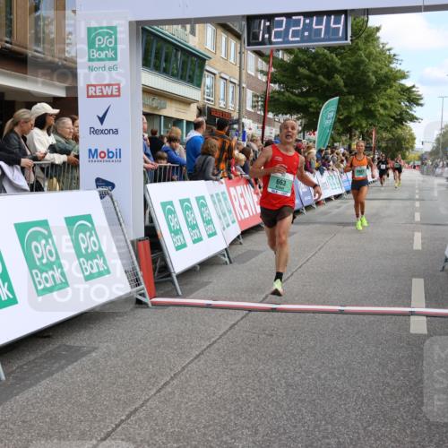 15.09.2024 - PSD Bank Halbmarathon Strokosch-Dieckow http://msf.ph/oto/7090450 15.09.2024 11:23:35 Ziel 650, 663, 674, 679, 683, 879, 881, 1022, 1028 meine-sportfotos.de