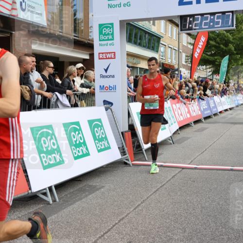 15.09.2024 - PSD Bank Halbmarathon Strokosch-Dieckow http://msf.ph/oto/7090515 15.09.2024 11:23:48 Ziel 638, 645, 663, 687, 879, 881, 941, 1028 meine-sportfotos.de