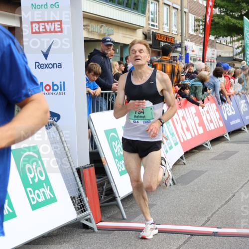 15.09.2024 - PSD Bank Halbmarathon Strokosch-Dieckow http://msf.ph/oto/7090519 15.09.2024 11:32:21 Ziel 698, 734, 804, 900, 1030, 1088, 1131, 1465, 2473, 2685, 2688 meine-sportfotos.de
