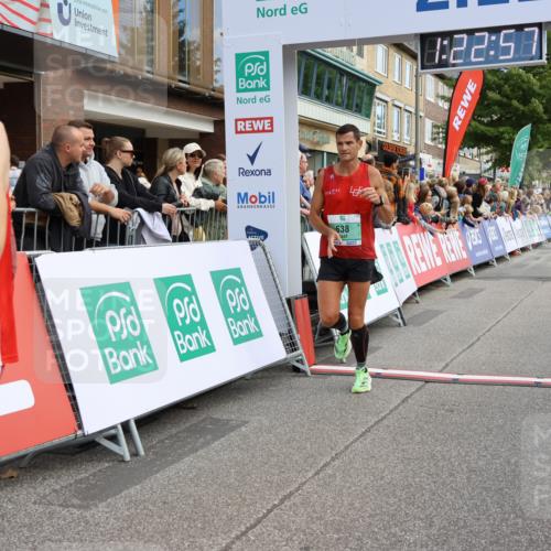 15.09.2024 - PSD Bank Halbmarathon Strokosch-Dieckow http://msf.ph/oto/7090520 15.09.2024 11:23:48 Ziel 638, 645, 663, 687, 879, 881, 941, 1028 meine-sportfotos.de