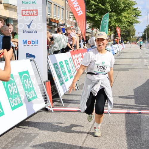 15.09.2024 - PSD Bank Halbmarathon Strokosch-Dieckow http://msf.ph/oto/7090529 15.09.2024 12:44:33 Ziel 1350, 3267 meine-sportfotos.de
