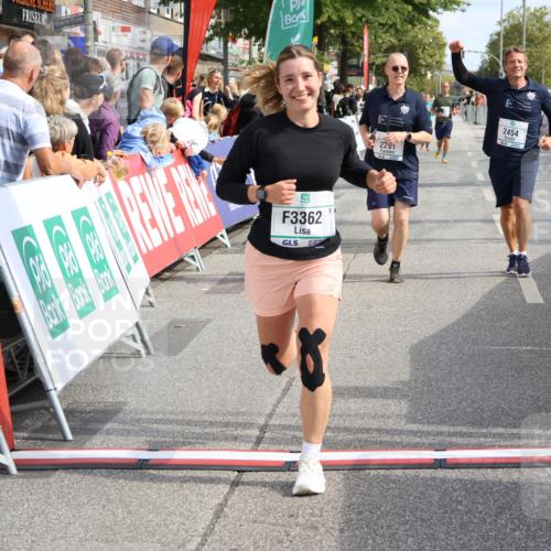 15.09.2024 - PSD Bank Halbmarathon Strokosch-Dieckow http://msf.ph/oto/7090531 15.09.2024 12:30:11 Ziel 2291, 2454, 3091, 3270, 3334, 3362, 3385 meine-sportfotos.de